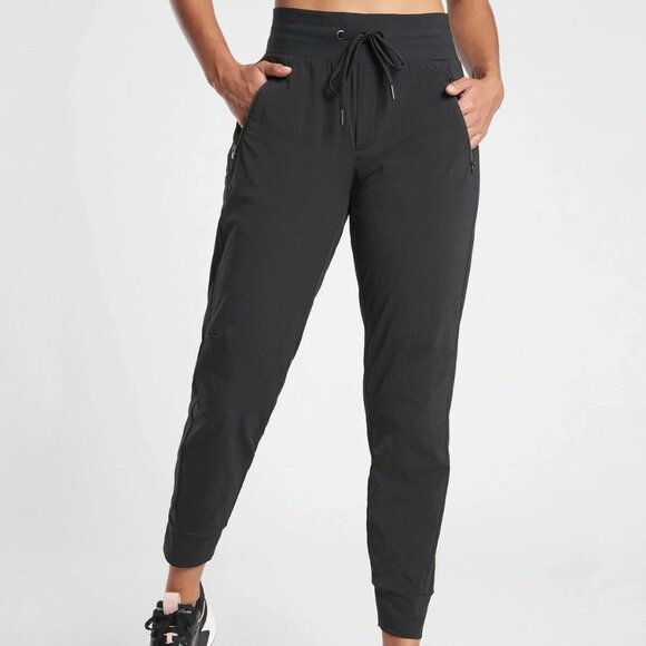 Athleta Pants - Athleta Black Trekkie North Jogger Size 16 Tall
